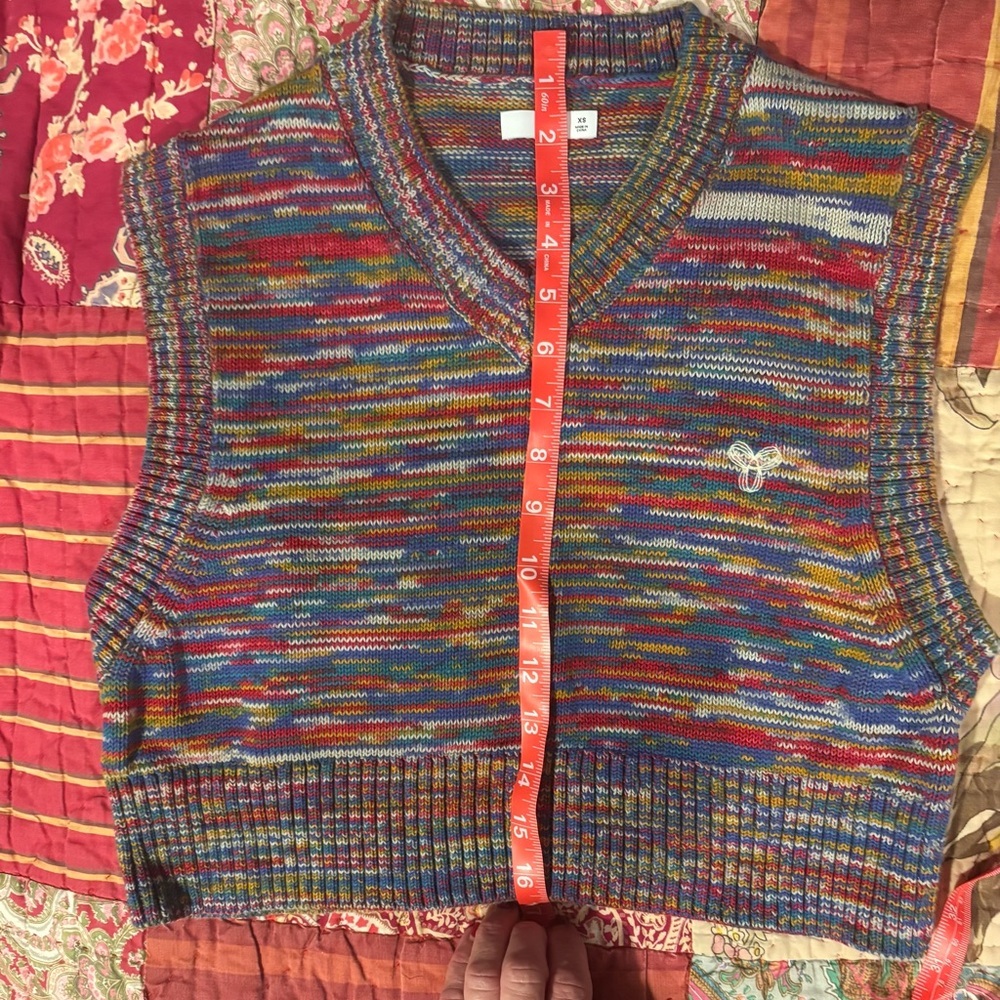 TNA Aritzia The Marcy Vest Multicolor Marled Preppy Career Classic Womens XS - Picture 8 of 9